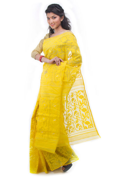 exclusive yellow dhakai jamdani saree from Bangladesh - side view