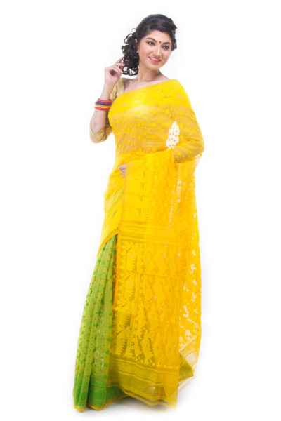exclusive yellow-green half-half dhakai jamdani muslin saree from Bangladesh - side view