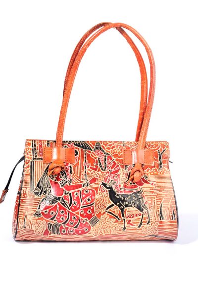 Shakuntala motif Shantiniketan leather handbag