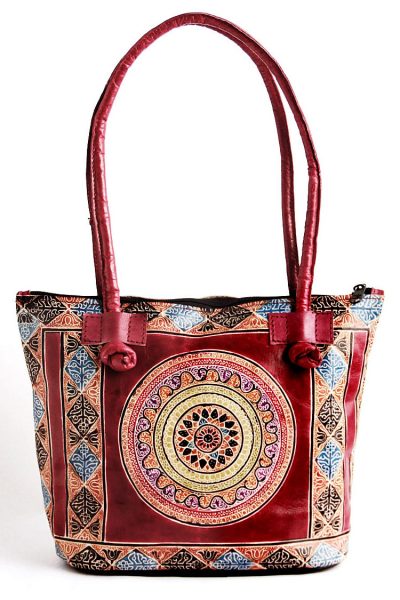 sun motif Shantiniketan leather handbag